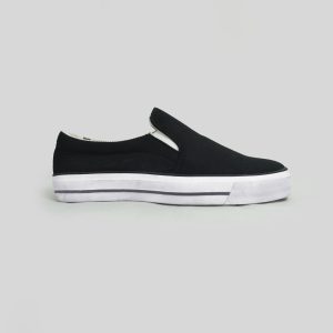Sepatu 1